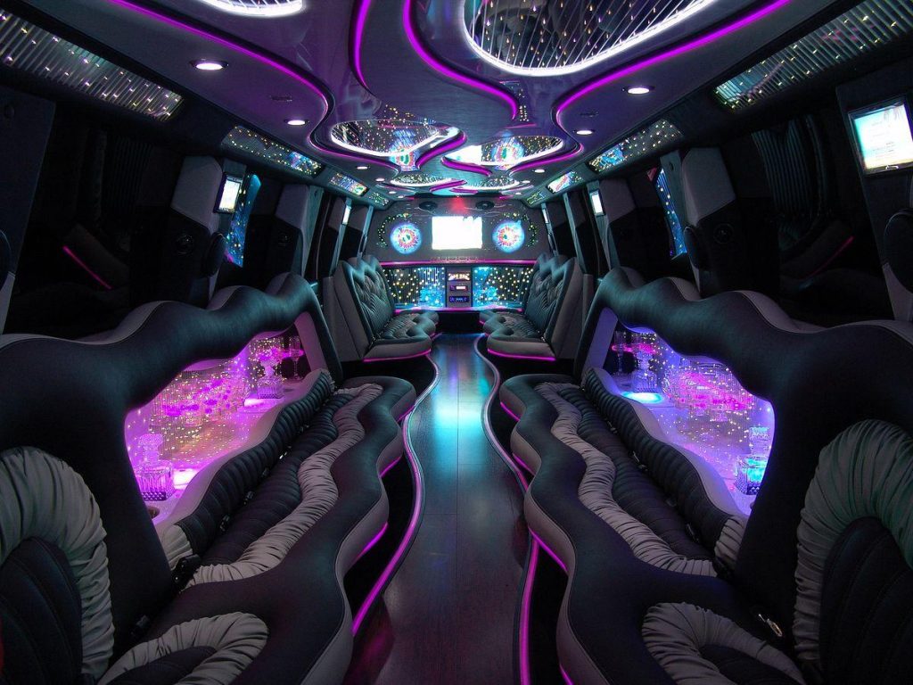 chicago limo bus