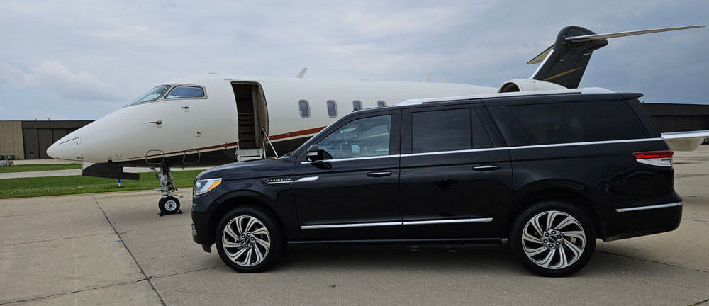 PWK Airport Limo Service MKA